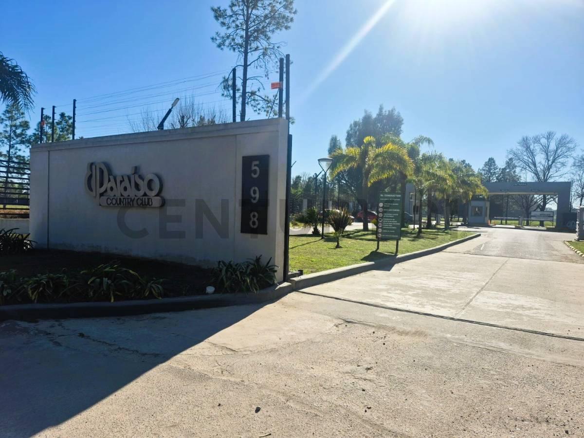 OPORTUNIDAD | LOTE DE 750 m² EN COUNTRY EL PARAÍSO – GOLF, HÍPICO Y SEGURIDAD 24 HS | ACEPTA PERMUTA — foto 1