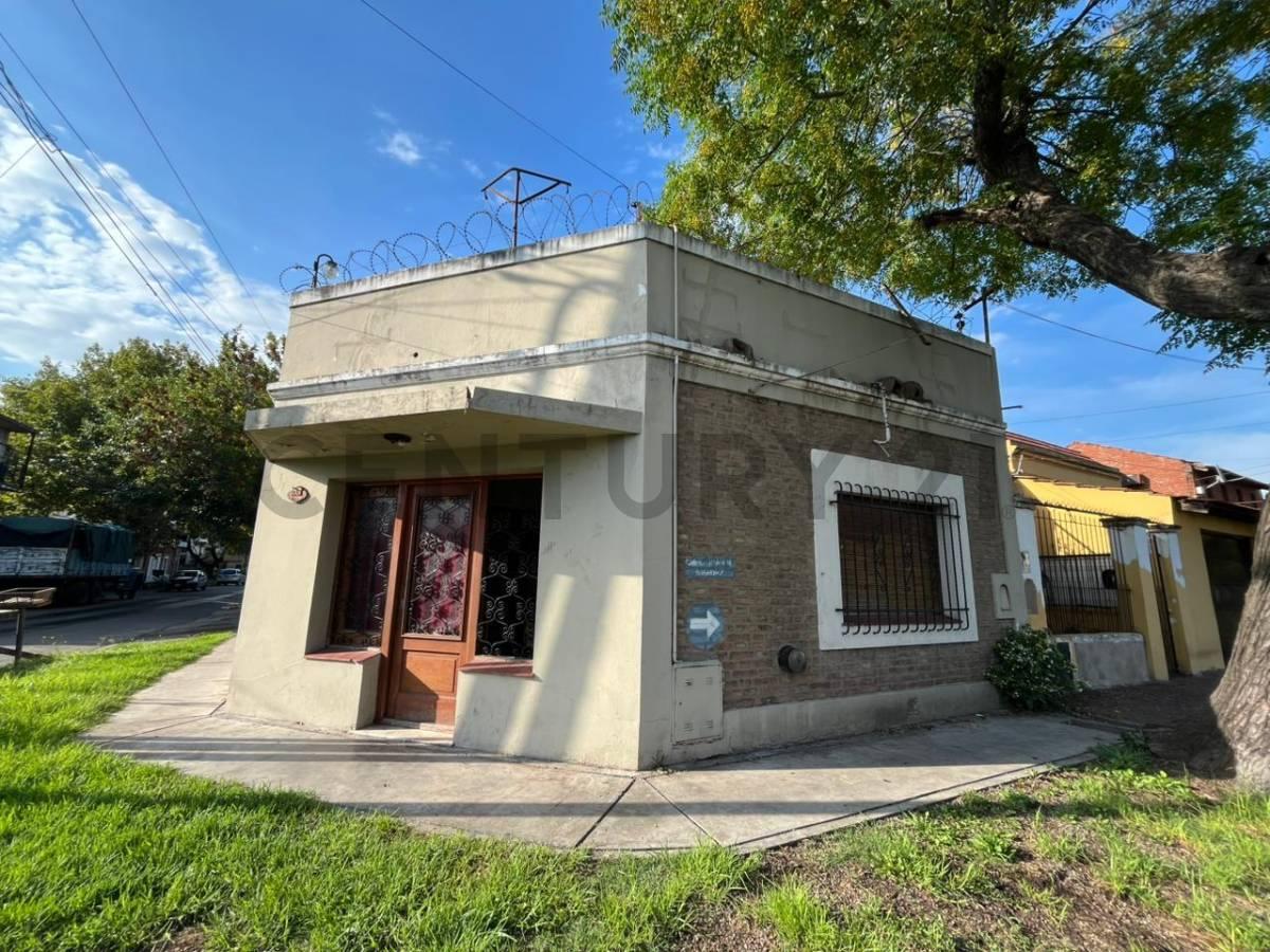 VENTA PH 4 AMBIENTES CON COCHERA EN LANUS — foto 1