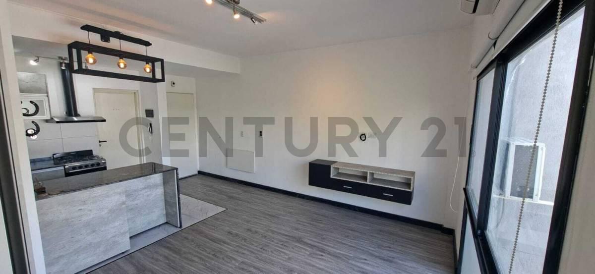 Venta de departamento monoambiente en Banfield — foto 1