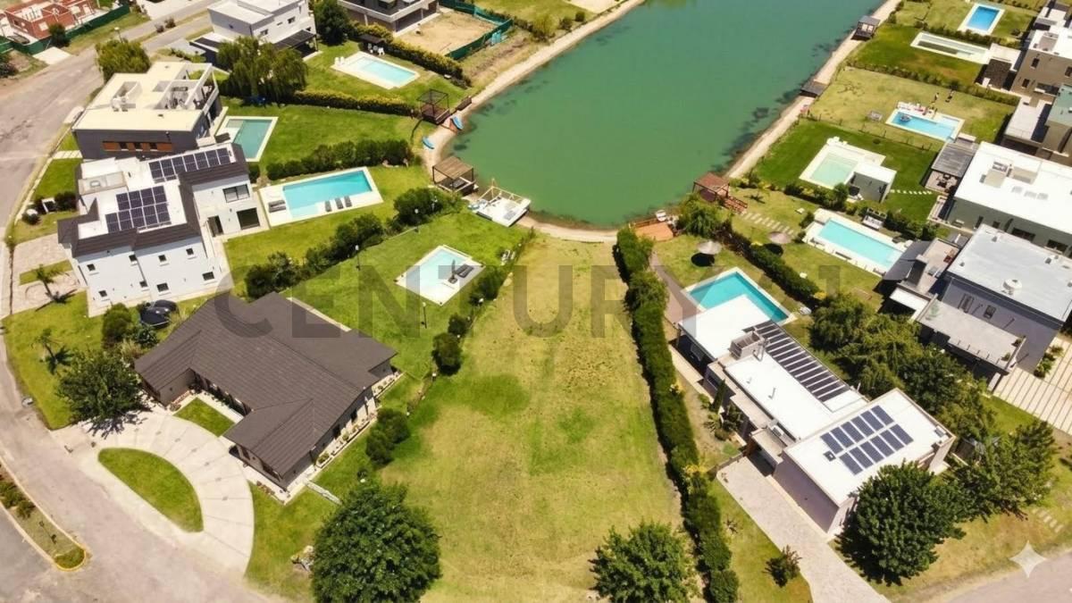 Lote 880 metros al Lago- Santo Domingo- financiación- Permuta- CANING — foto 1