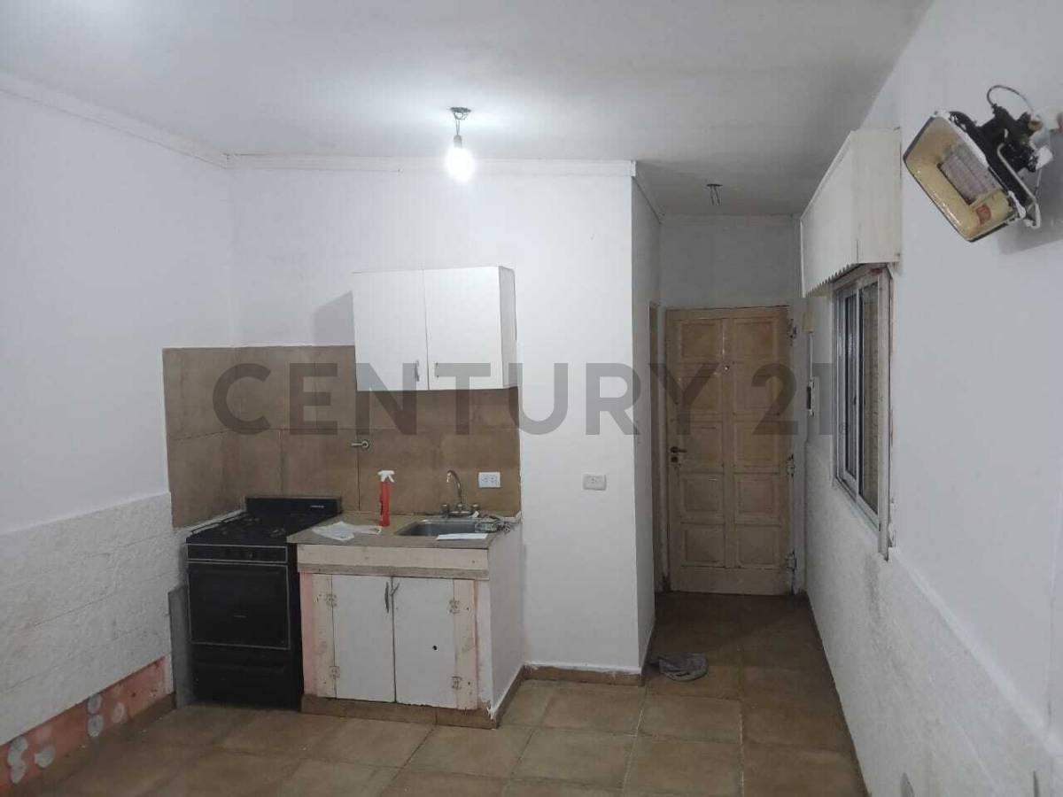 ALQUILER DEPARTAMENTO 2 AMBIENTES EN AVELLANEDA | SIN EXPENSAS A pasos de Alto Avellaneda y Sede UBA — foto 1