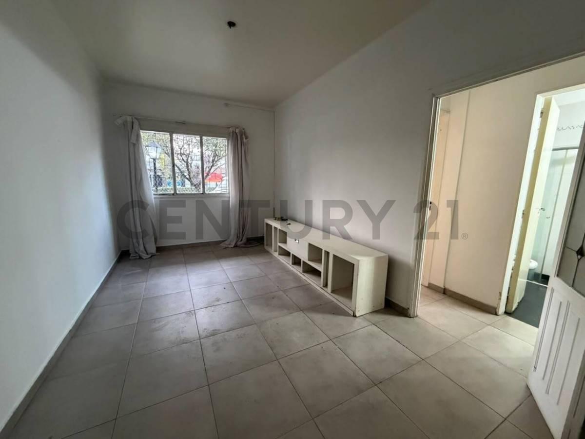 VENTA DEPARTAMENTO 3 AMBIENTES EN LOMAS DE ZAMORA — foto 1