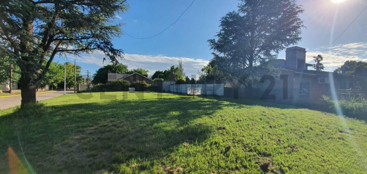 En Venta - Lote en pleno Centro - San Jeronimo Sud — foto 1
