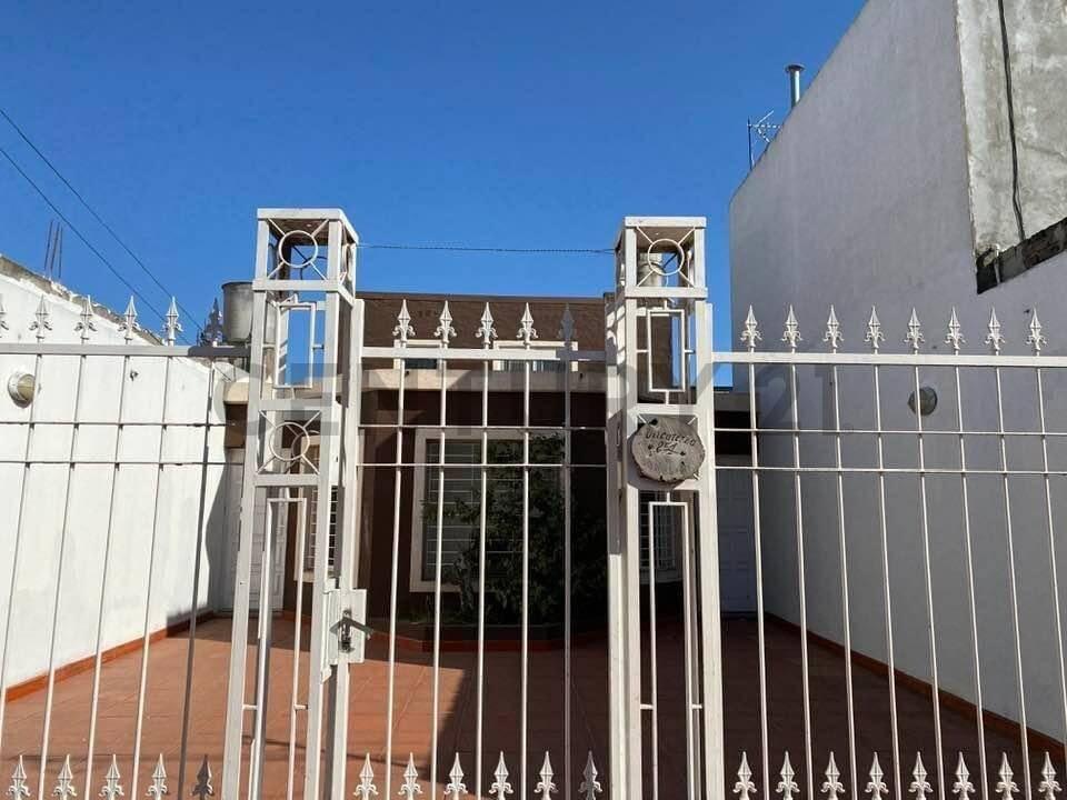 CASA - EN VENTA - ARROYO SECO — foto 1