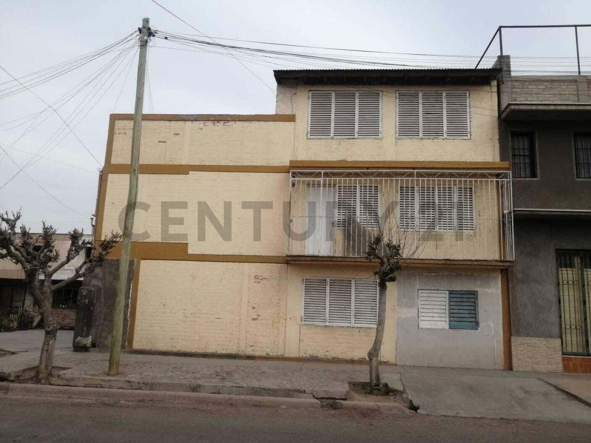VENTA DE DUPLEX - GUAYMALLEN — foto 1