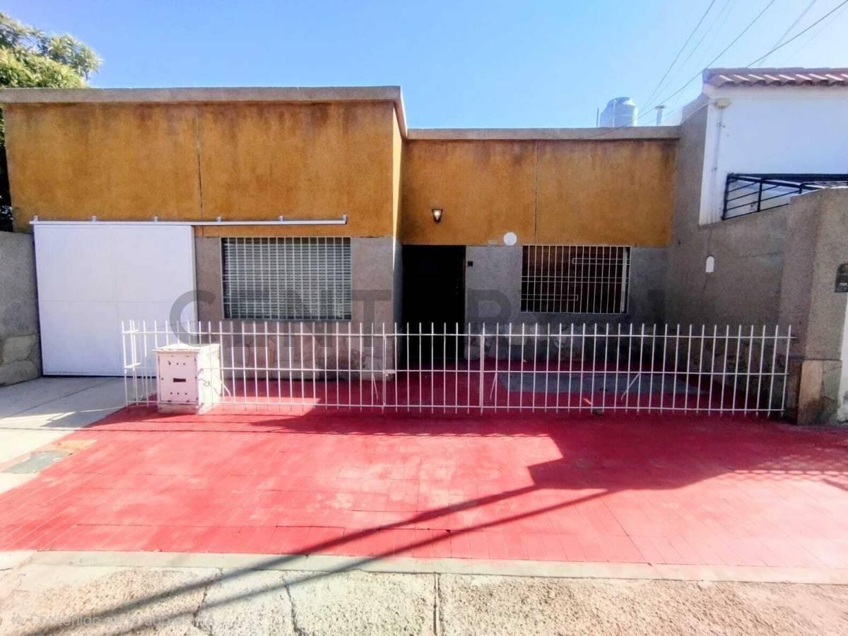 Se vende casa. Guaymallén — foto 1