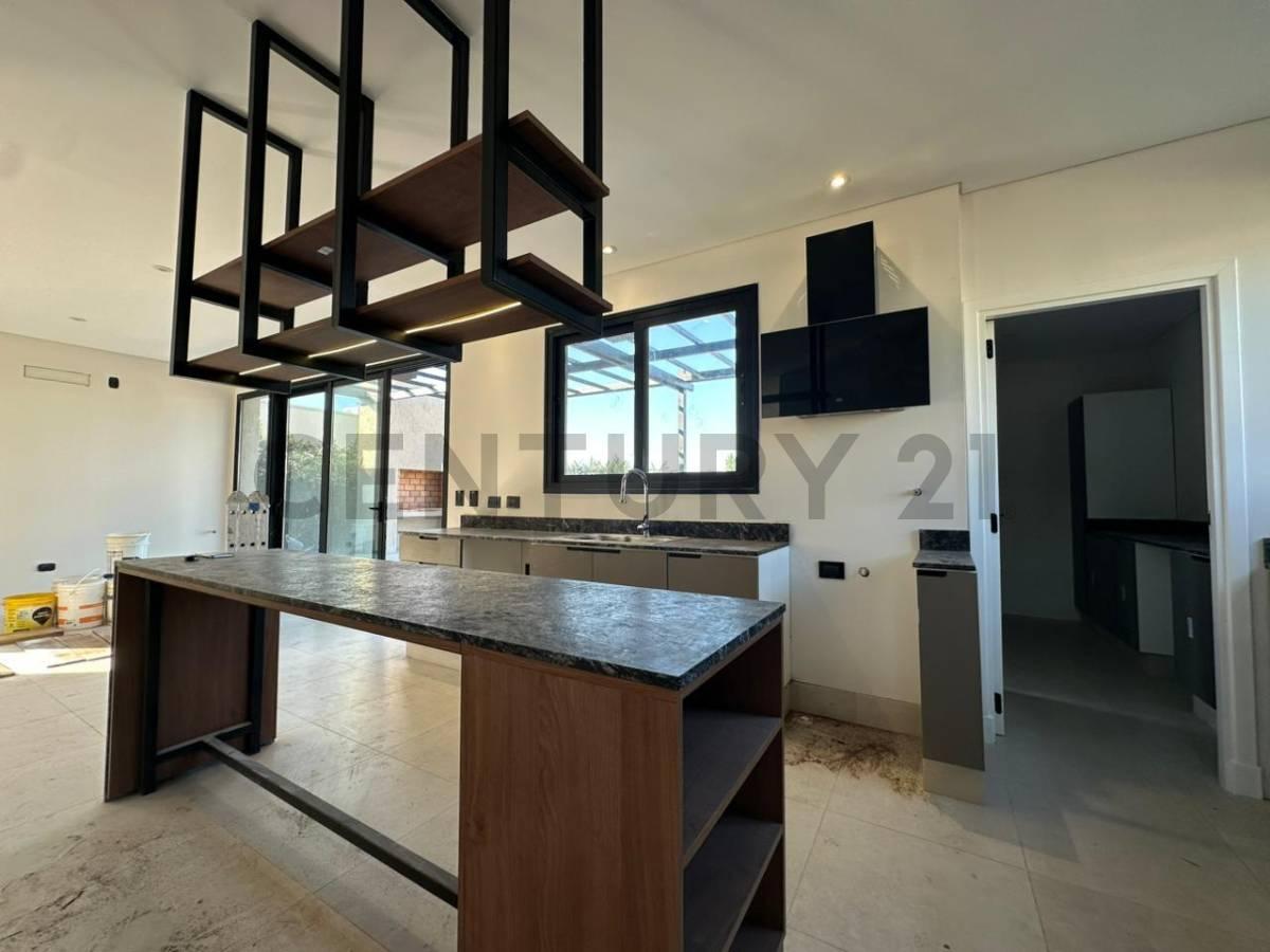 CASA EN VENTA BARRIO PUEBLO MALBEC — foto 1