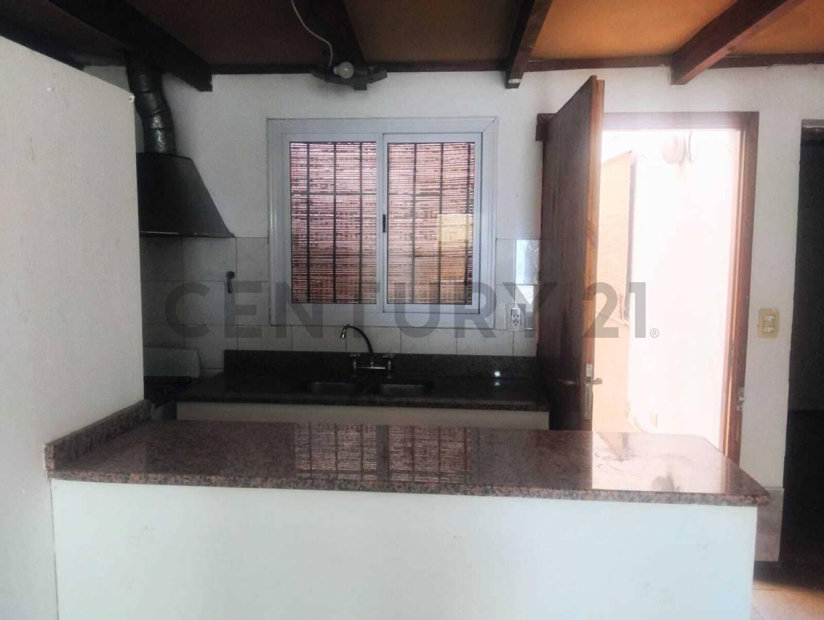 Se vende departamento. Guaymallén. Las cañas — foto 1