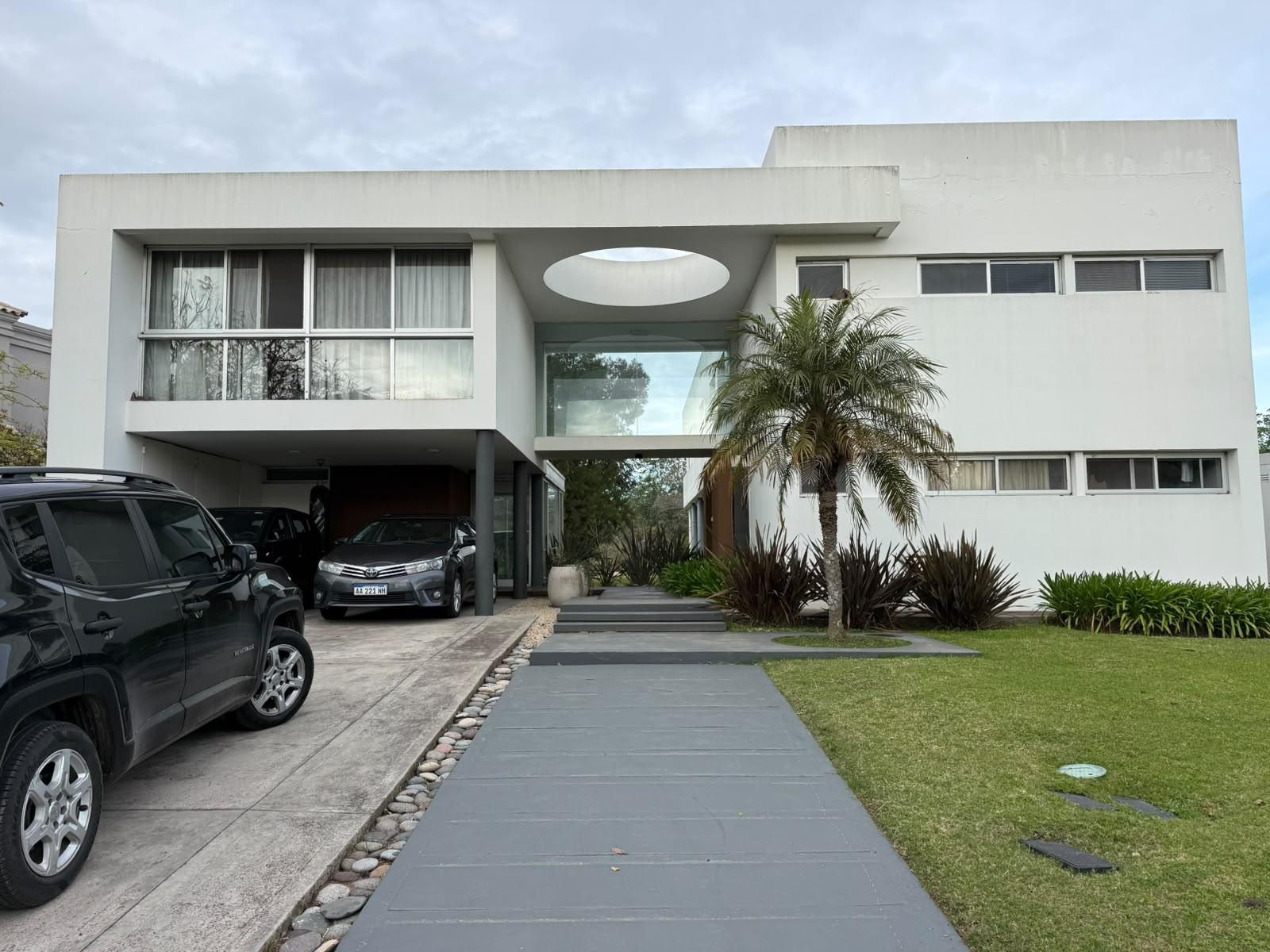 VENTA CASA SOBRE EXCLUSIVO LOTE AL BOSQUE, LOS CASTORES -NORDELTA — foto 1