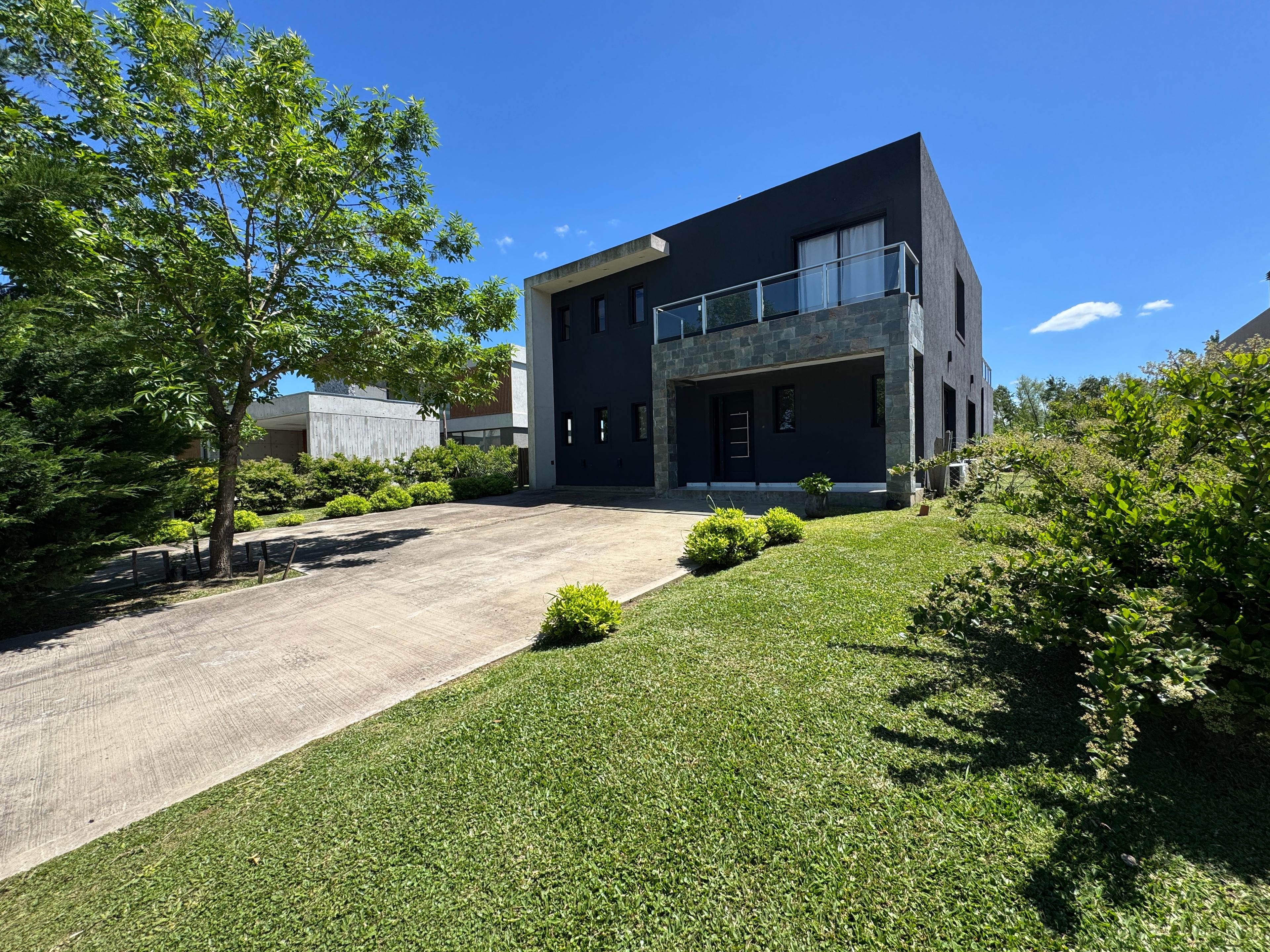 VENTA CASA AL RIO, 4 AMBIENTES,EL CAZAL — foto 1