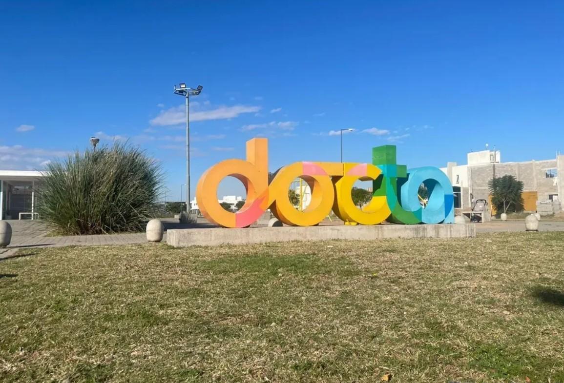 Terreno en venta en Docta Central — foto 1