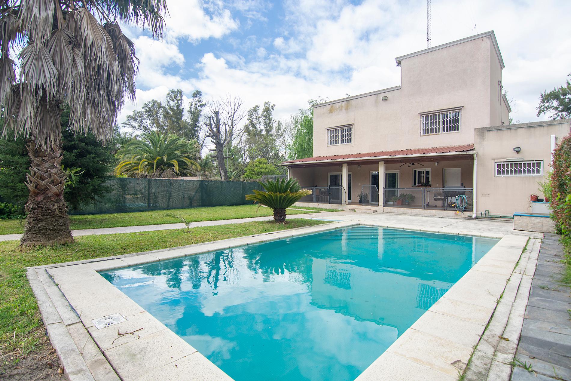 CASA 6 AMBIENTES EN VENTA EN BENAVÍDEZ – LA BOTA — foto 1