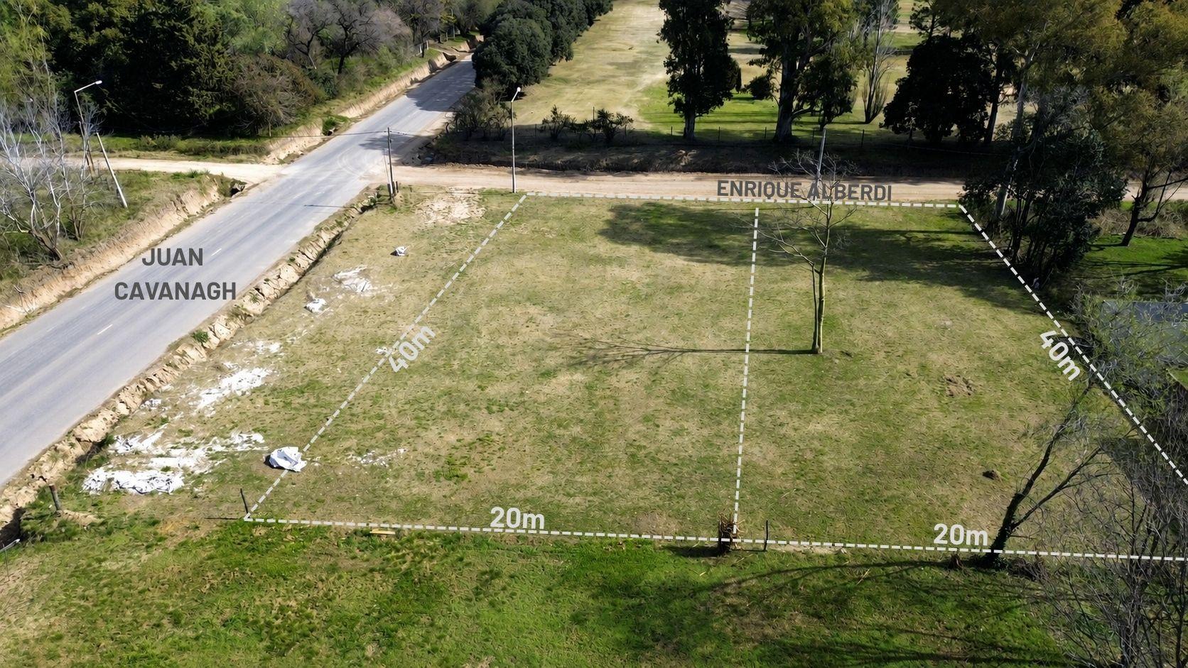 Terreno de 20x40 sobre Juan Cavanagh frente al Polo Club – VENADO TUERTO — foto 1