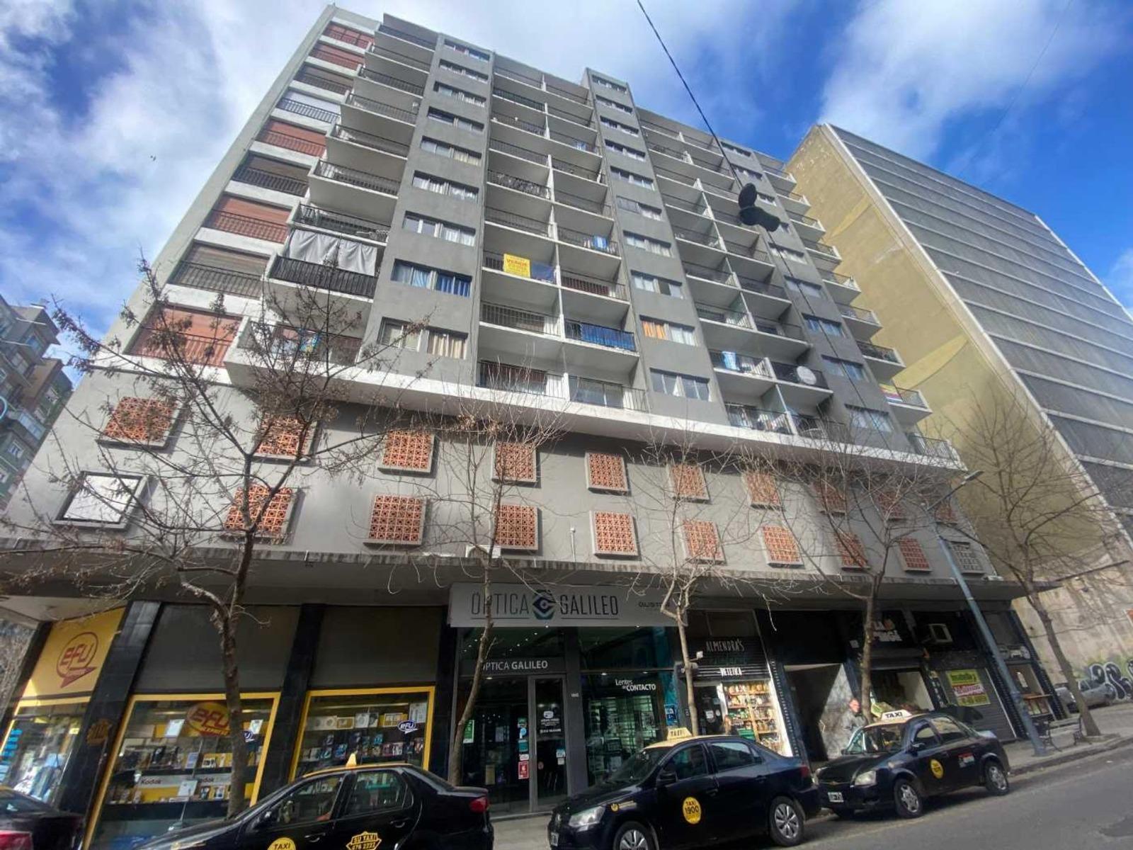 VENTA DEPARTAMENTO 2 AMBIENTES AL FRENTE CENTRO — foto 1