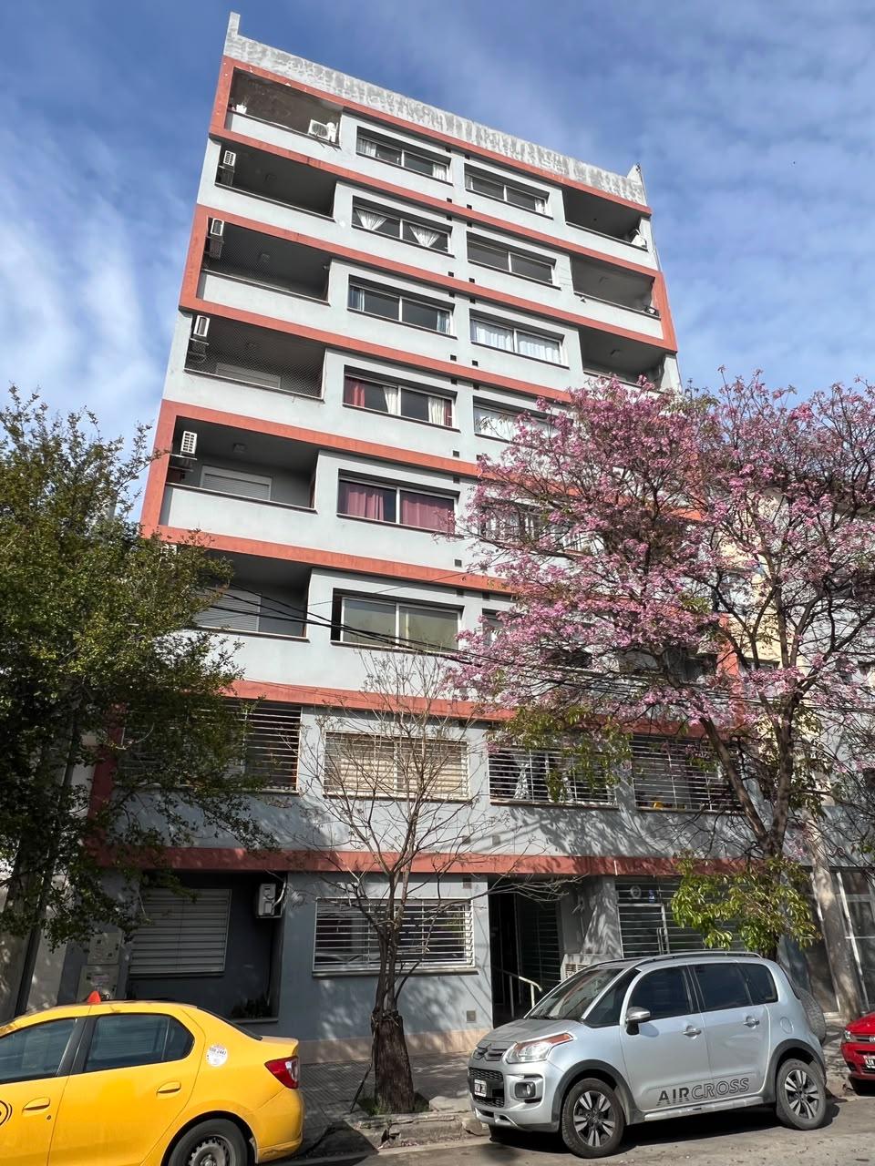 Alquiler 1 Dorm con balcon — foto 1
