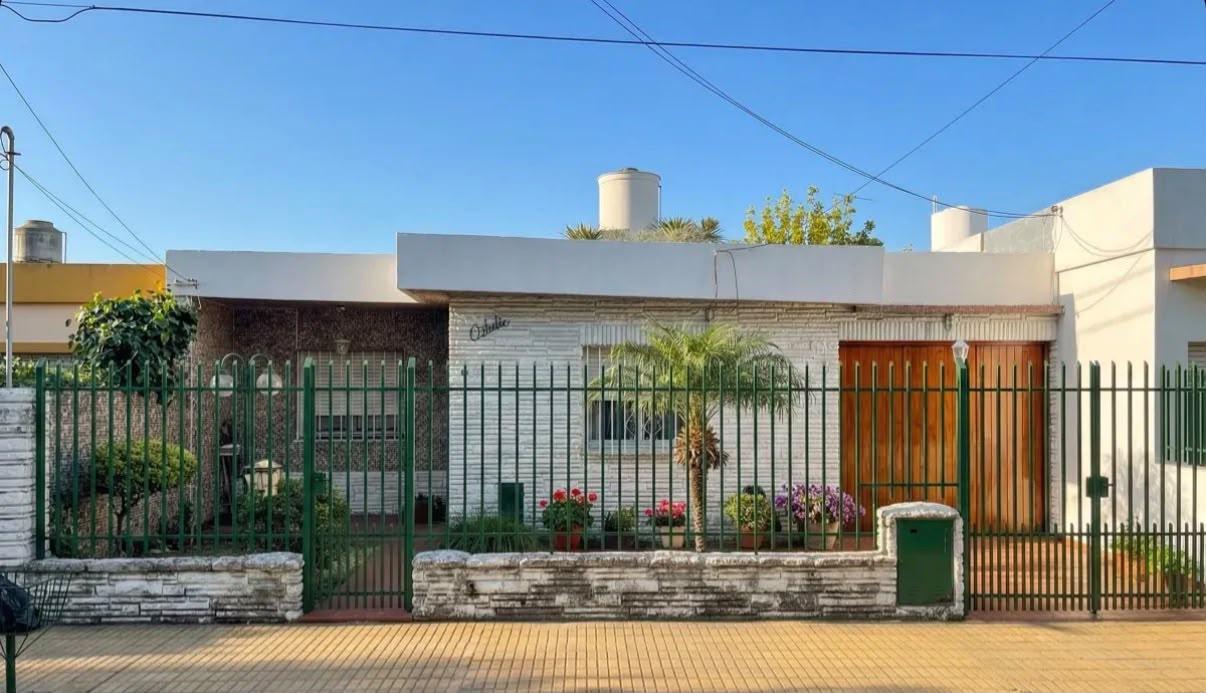 Venta Casa 3 Ambientes Villa Bosch Lote Propio | Jardín y Galería | Apto Crédito — foto 1