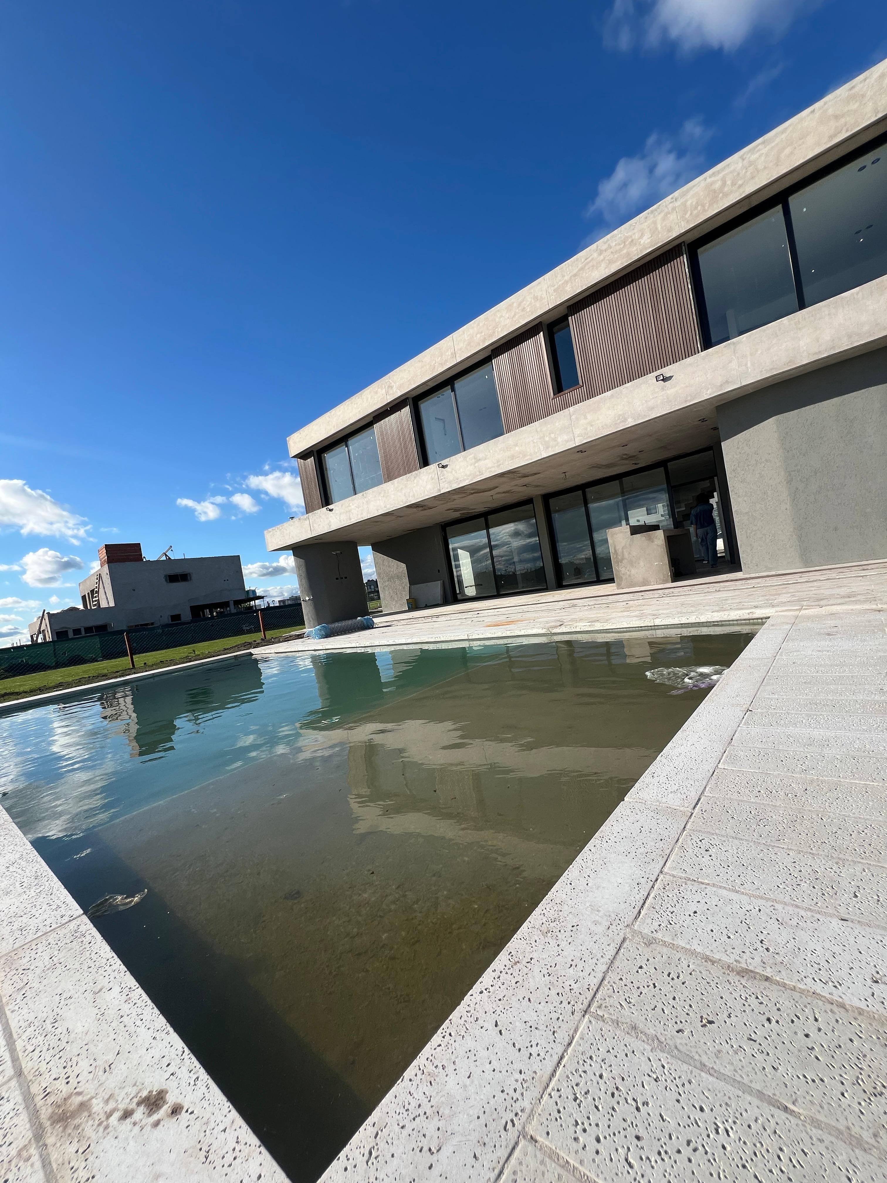 Casa en venta en terralagos canning — foto 1