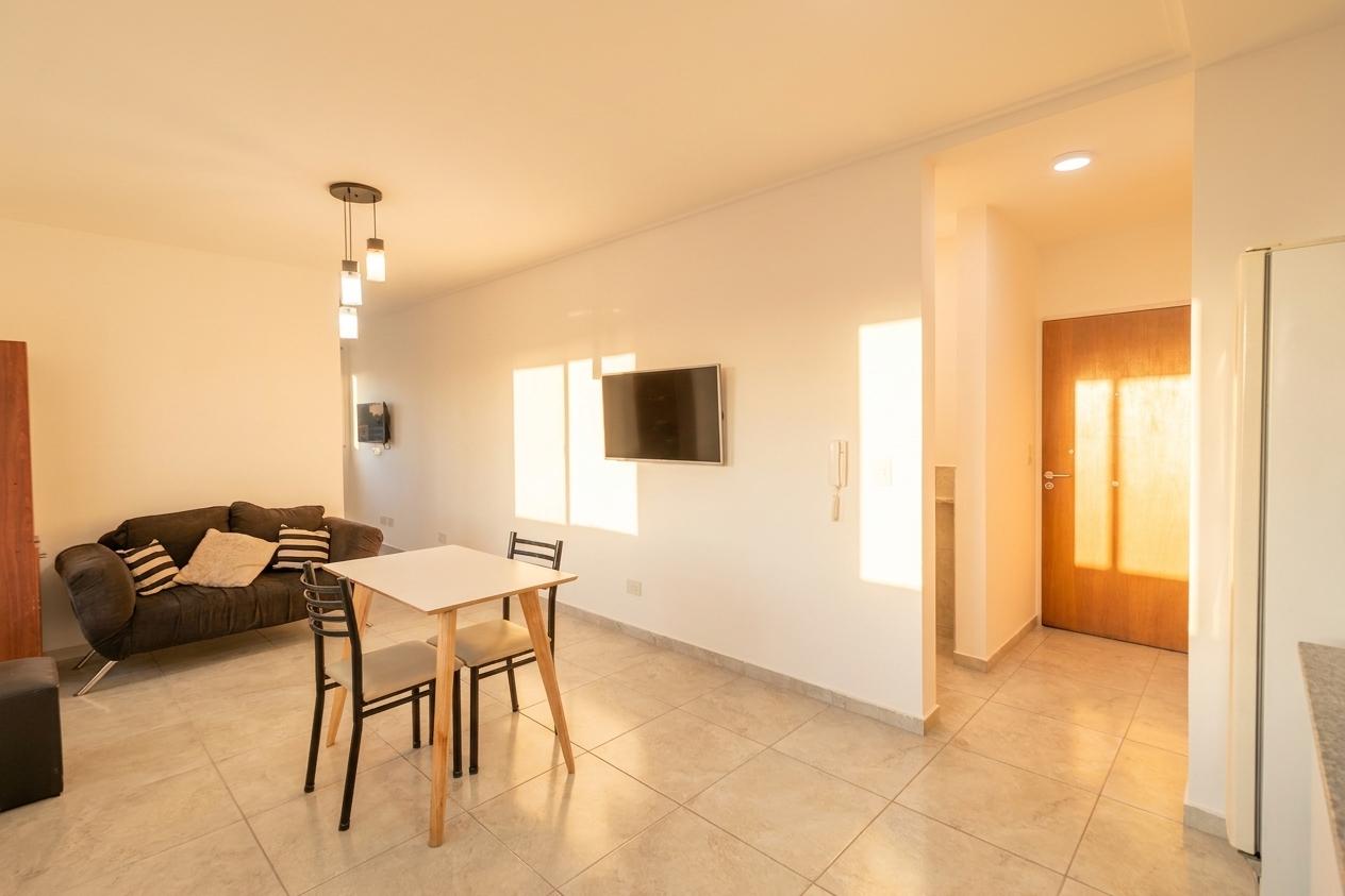 MONOAMBIENTE EN VENTA EN 9 e/44 y 45 LA PLATA — foto 1