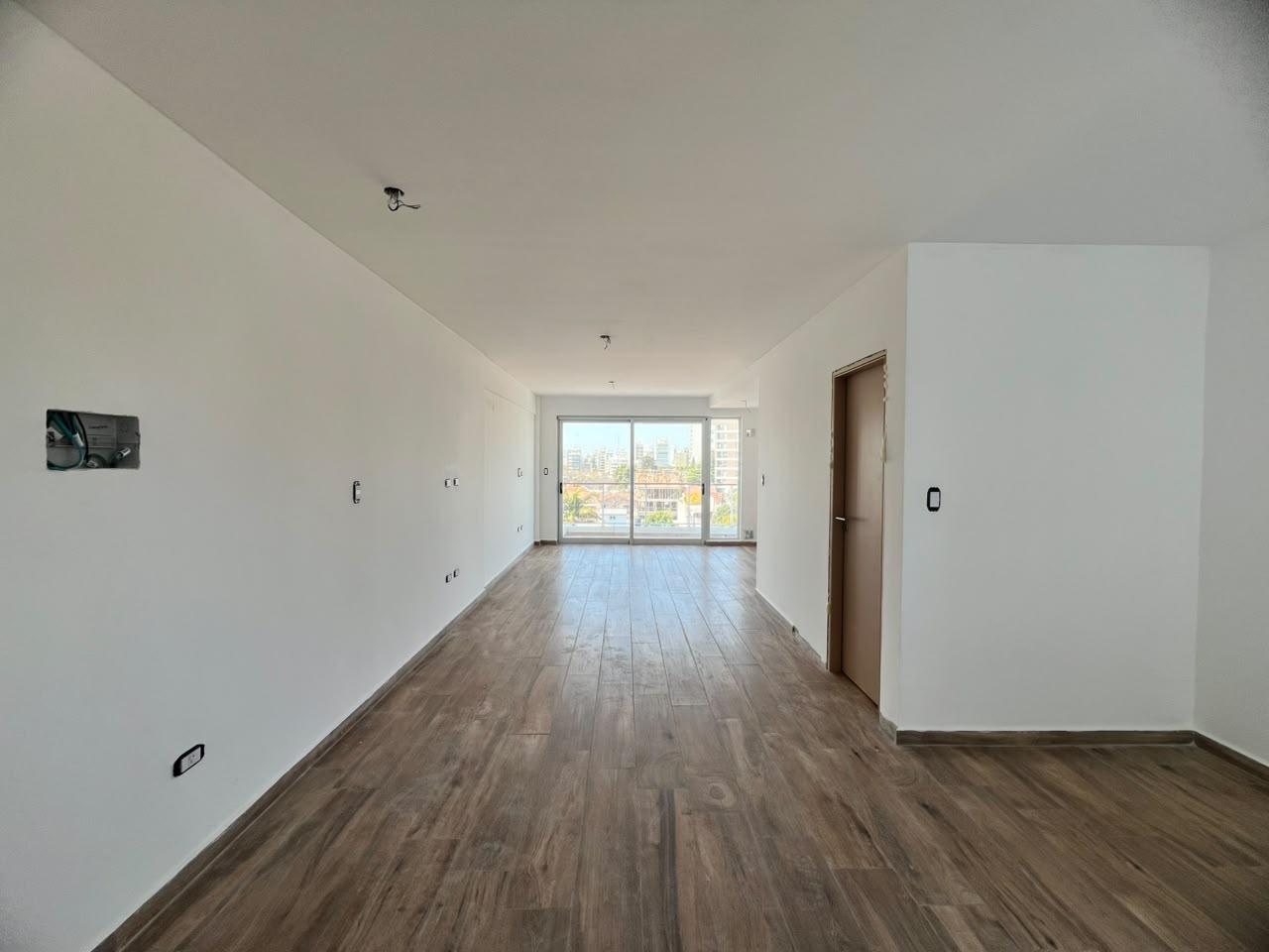 Departamento de Un Dormitorio a Estrenar en Venta - La Plata — foto 1