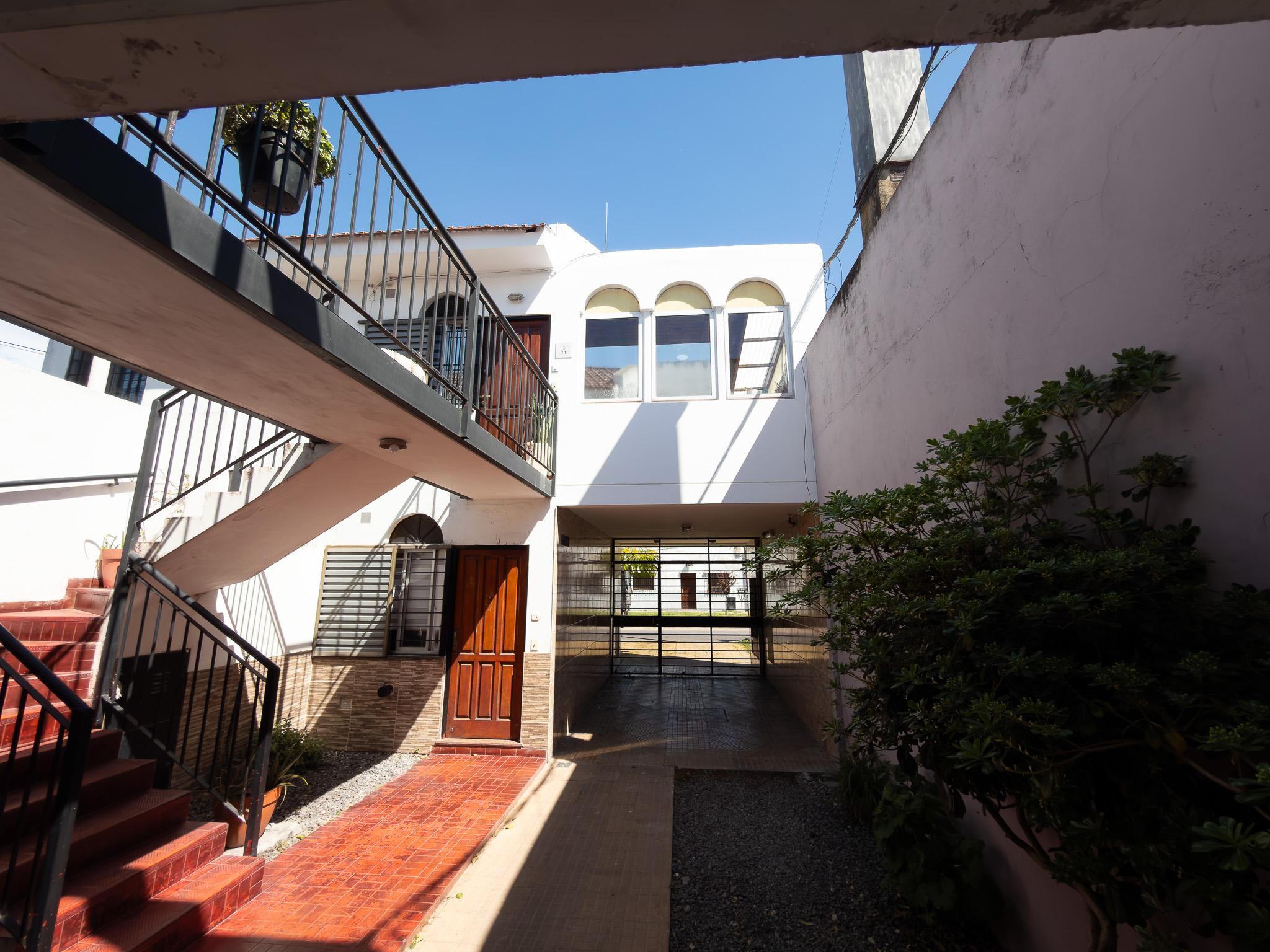 DEPARTAMENTO EN VENTA LA PLATA 1 DORMITORIO — foto 1