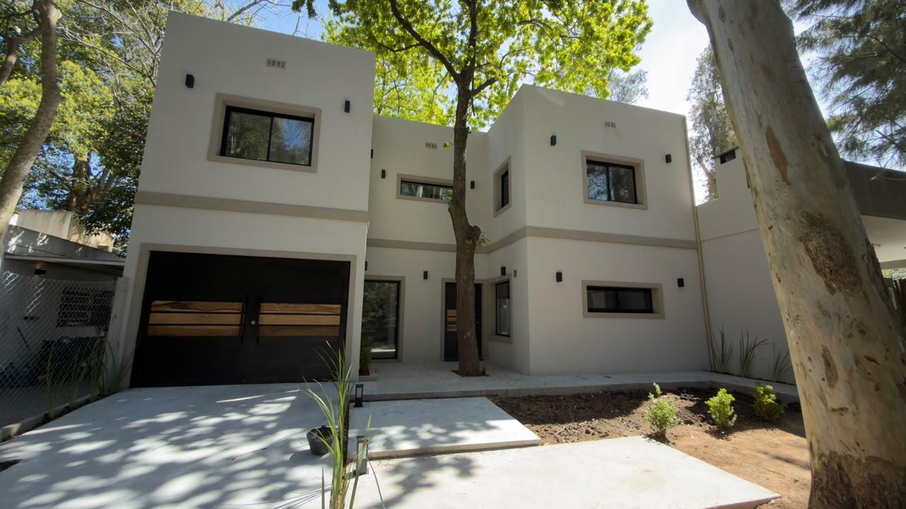 Alquiler casa Barrio cerrado — foto 1