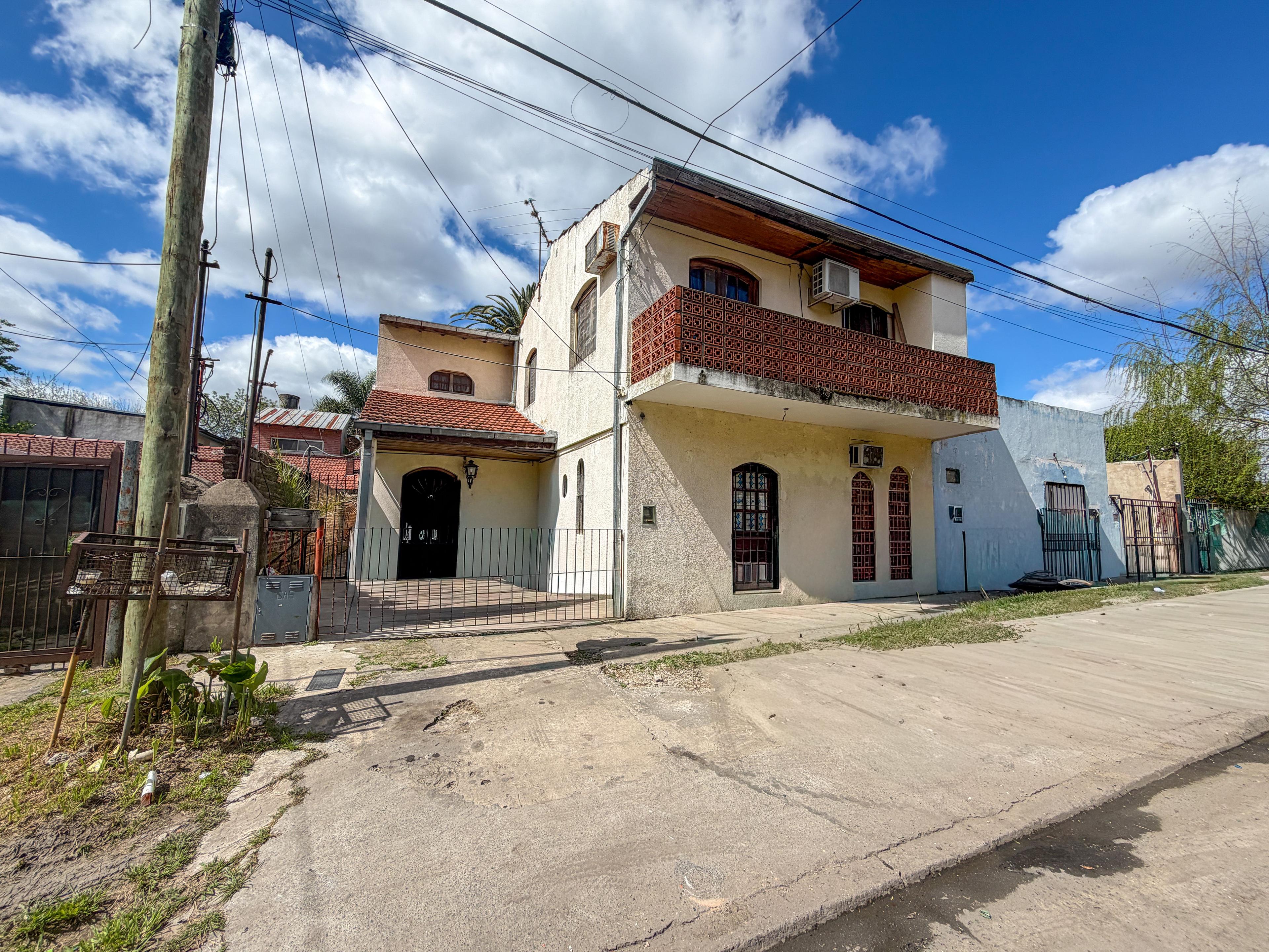 DON TORCUATO, CASA 5 AMB MAS DEPTO 2 AMB. IDEAL PARA RENTA — foto 1