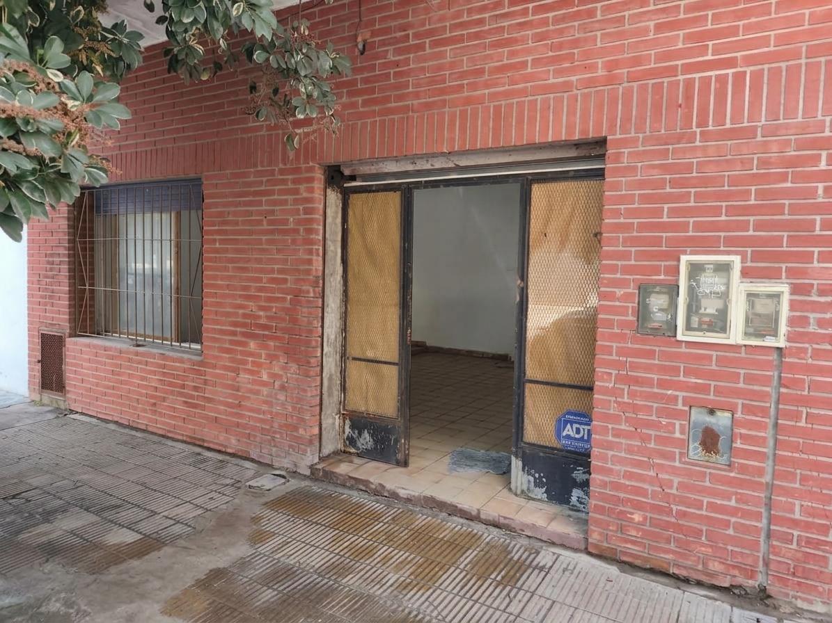 Local comercial en alquiler en Santos Lugares — foto 1