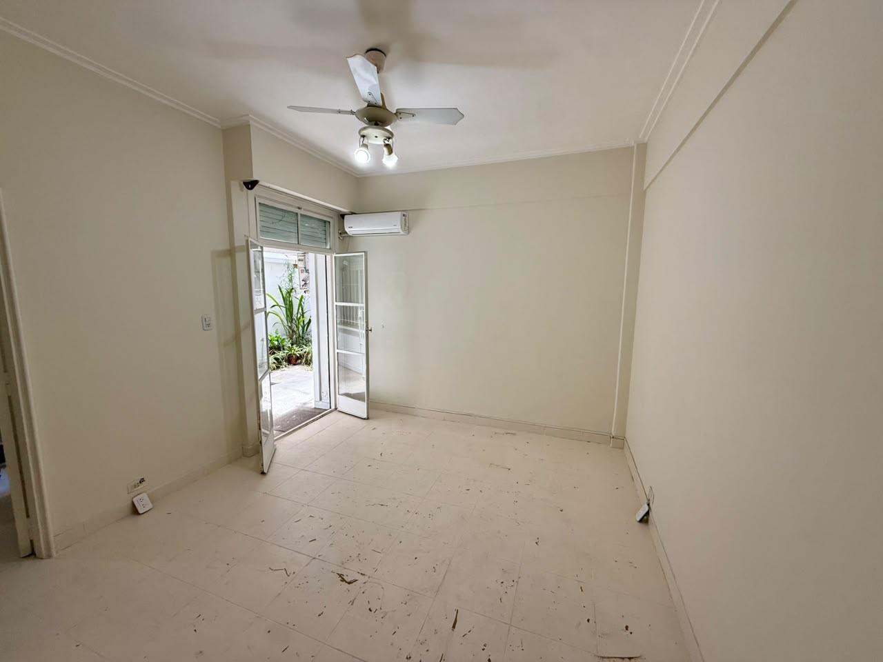 PH 2 AMBIENTES CON PATIO PROPIO EN ALMAGRO — foto 1