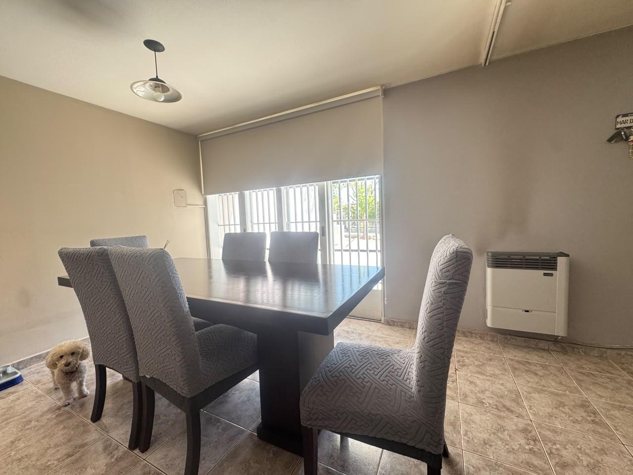 Casa en alquiler en barrio santa ana — foto 1