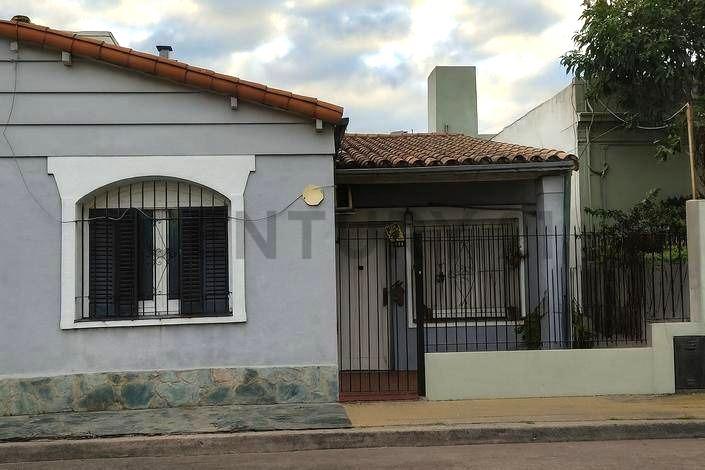 CASA 5 AMBIENTES — foto 1