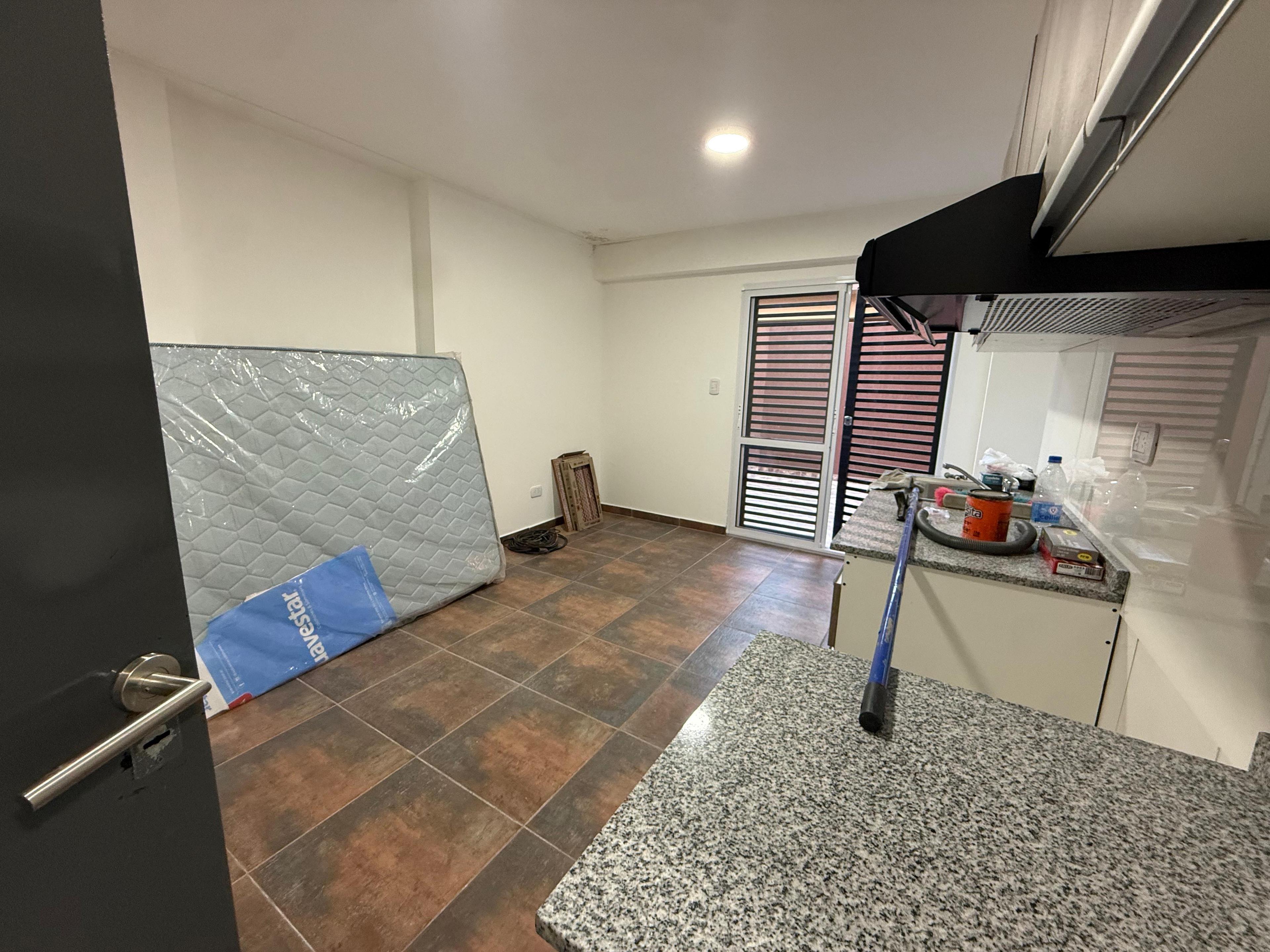 DEPARTAMENTO 2 AMBIENTES EN TEMPERLEY PLANTA BAJA — foto 1