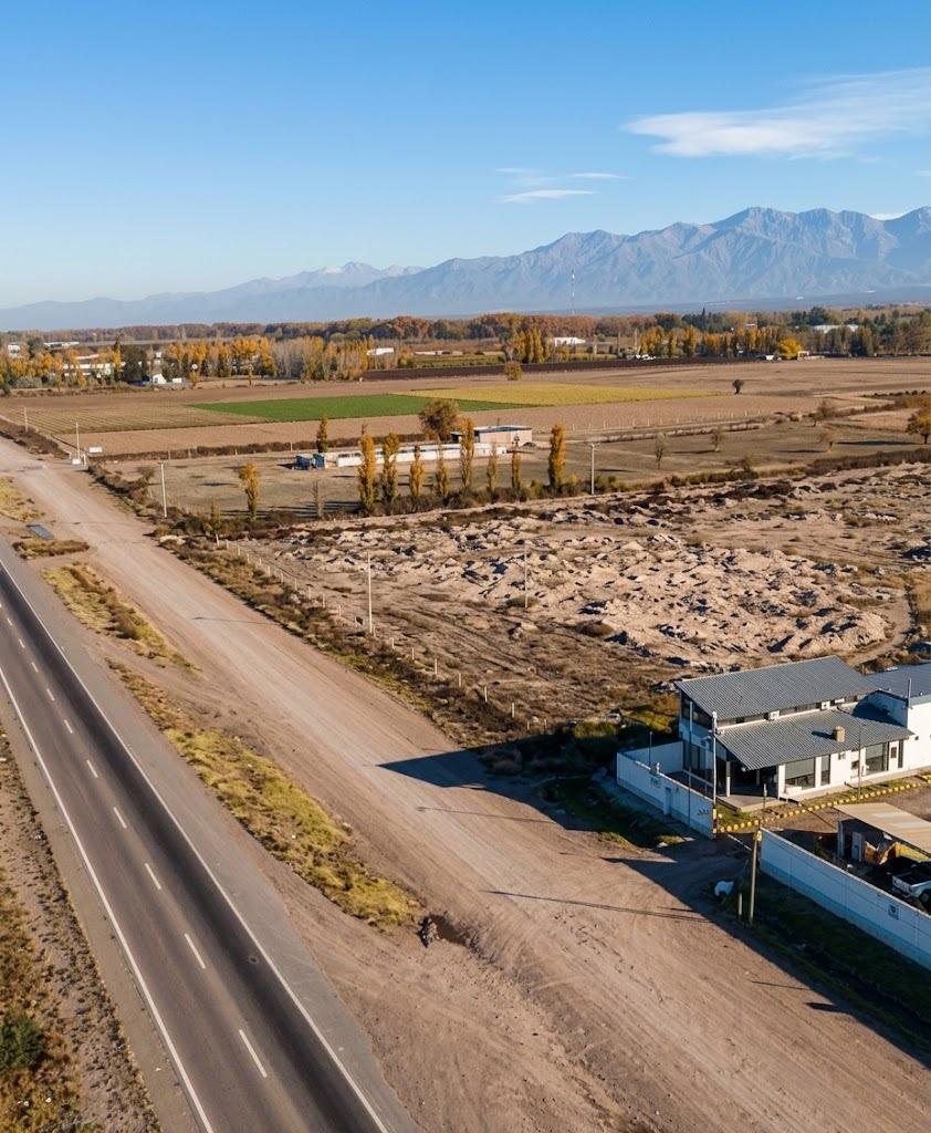 Terreno en venta en Perdriel — foto 1