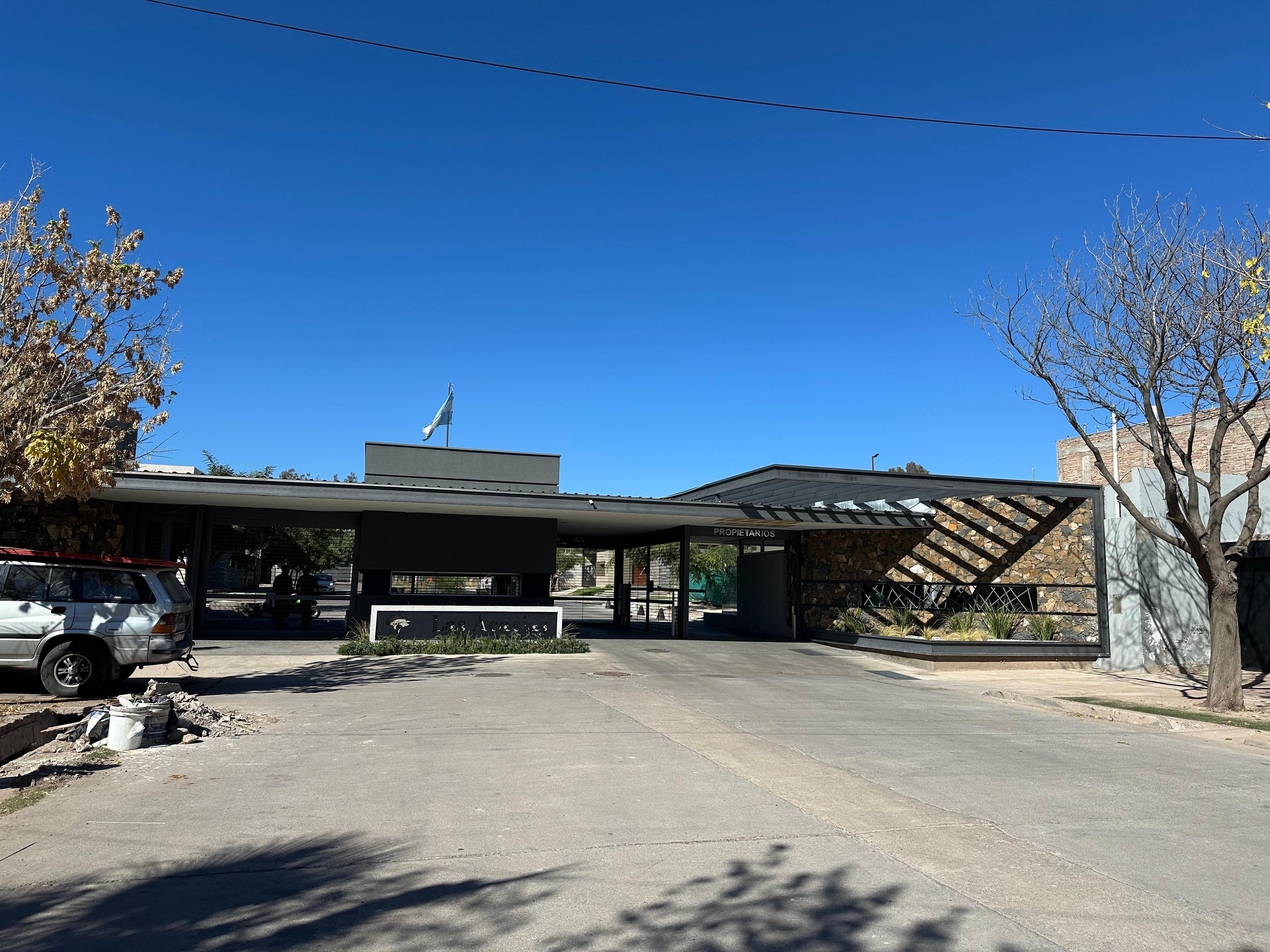 Terreno en venta en Las Acacias — foto 1